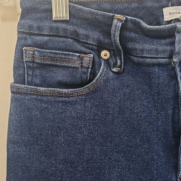 GOOD AMERICAN GLC941T1, Crop Jean, 5 Pkt. 6/28, EUC - Picture 5 of 9